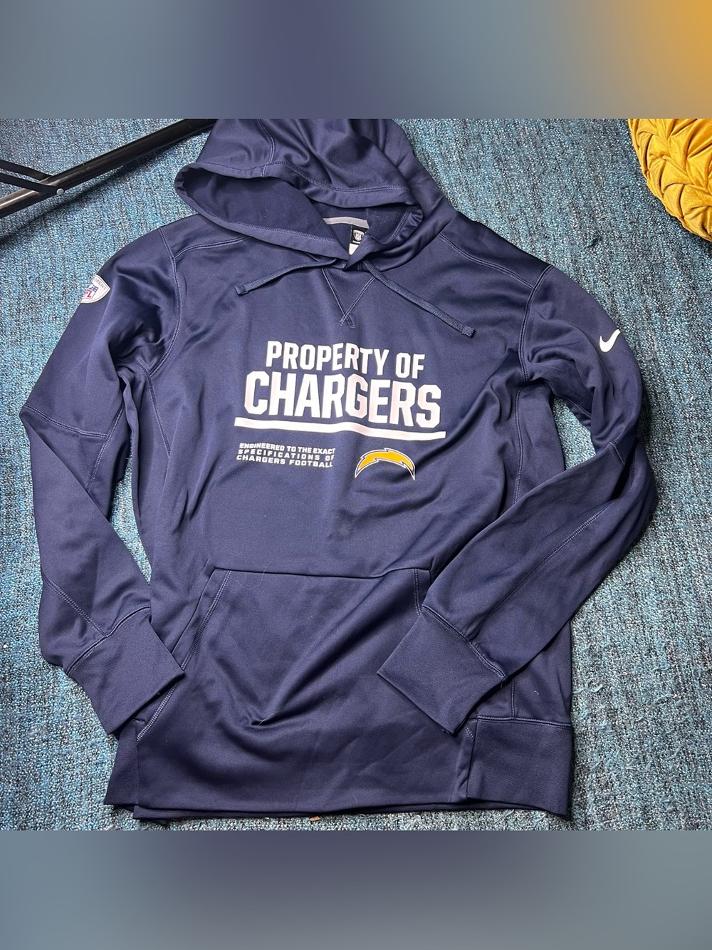 Nike NFL Los Angeles Chargers Circuit Property of Performance Hoodie Navy Large